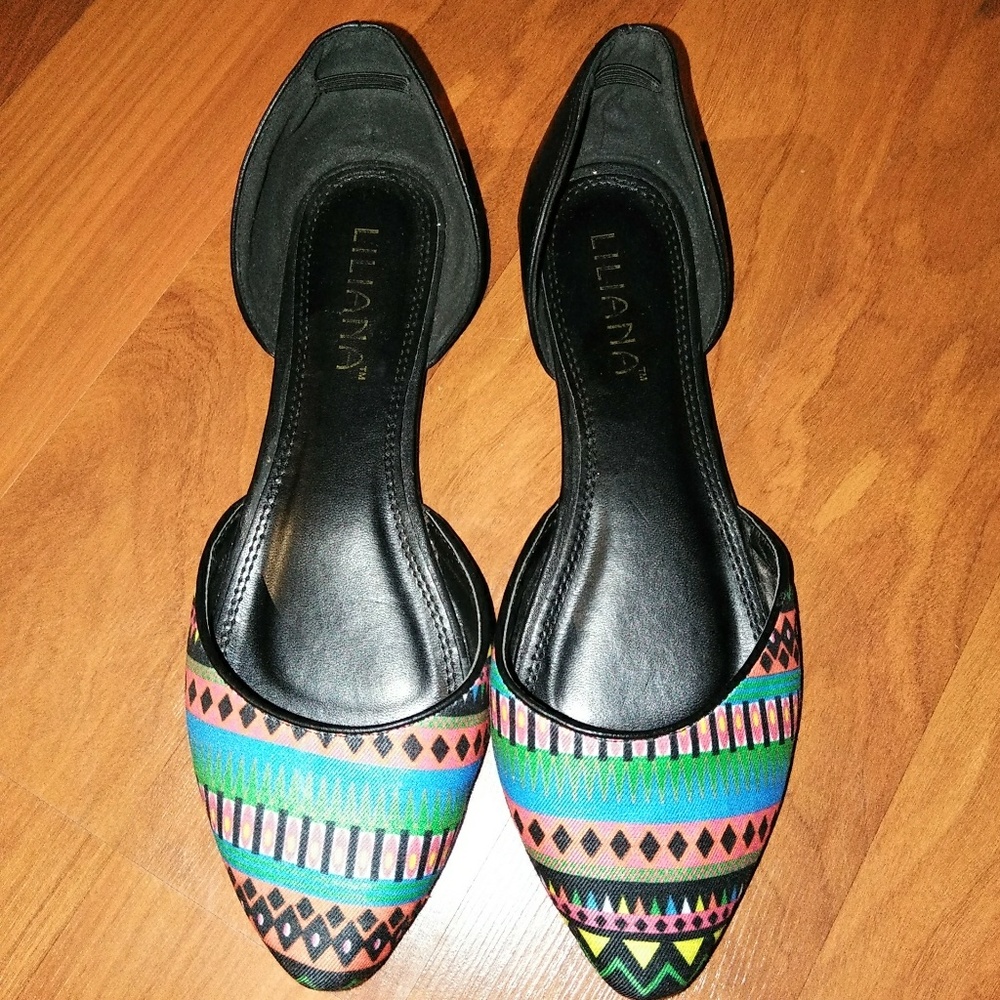 Tribal Print Flats